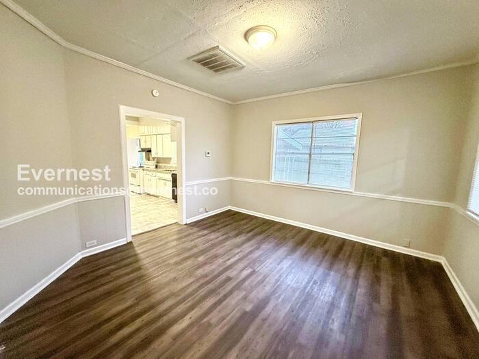 115 Front St - Photo 5 of 22