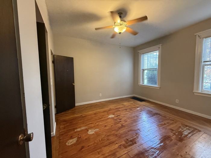 636 Maryland Ave #1 - Photo 3 of 7