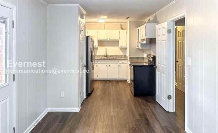 6100 Pisgah Drive Northwest - Photo 4 of 23