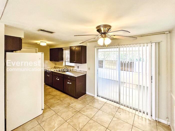 3438 Monticello St - Photo 7 of 37