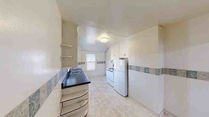 615 North 5th Street #4 - Photo 3 of 18