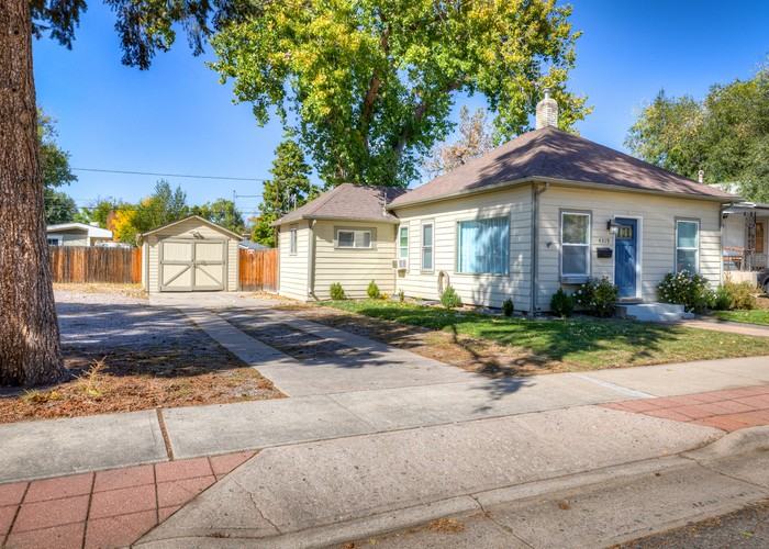 4319 South Logan Street - Photo 4 of 37