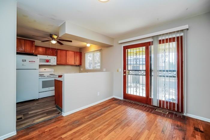 2821 Fleet Rd - Photo 7 of 13