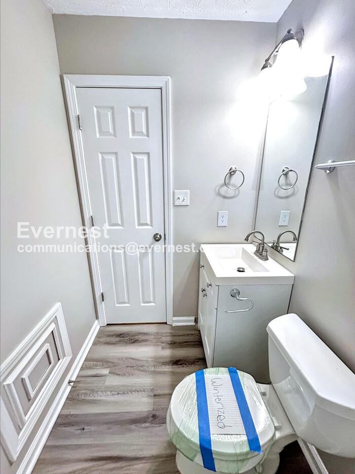 320 Ashely Woods Drive - Photo 7 of 24