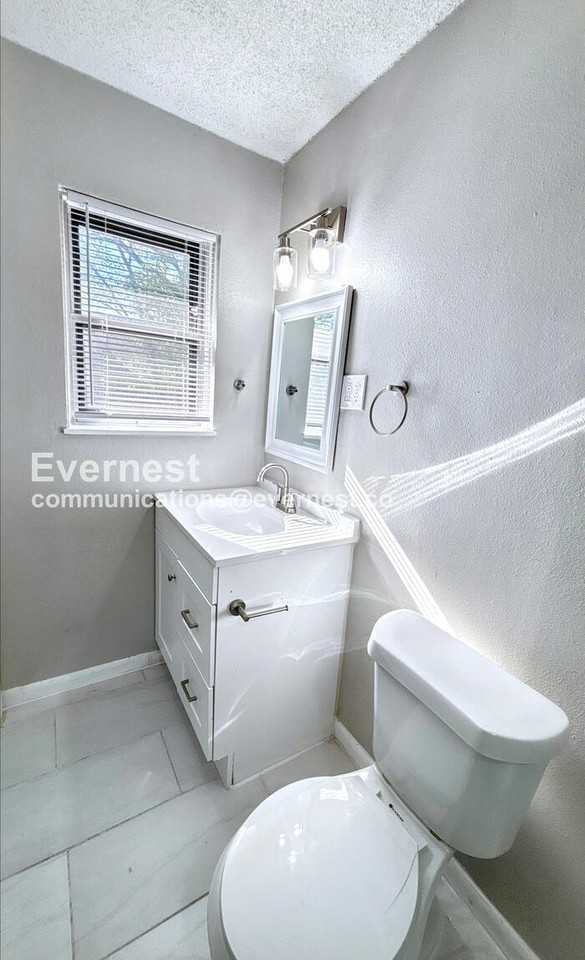 2709 27th Ave N - Photo 7 of 22