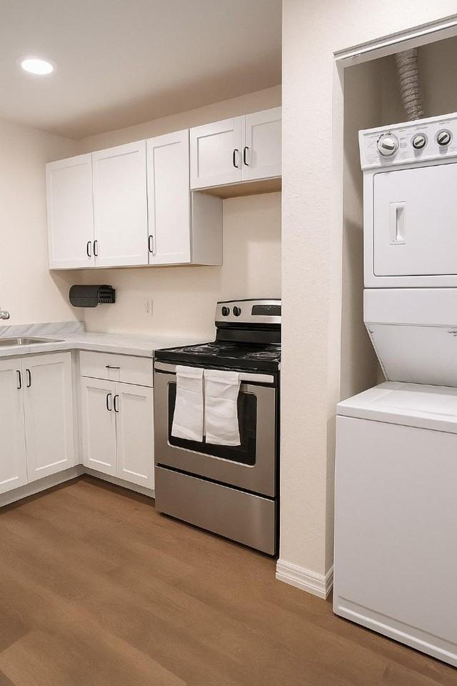 1895 Avenue H NW - Photo 4 of 9