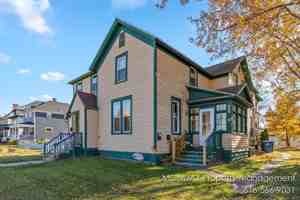 featured image of 263 West Muskegon Avenue