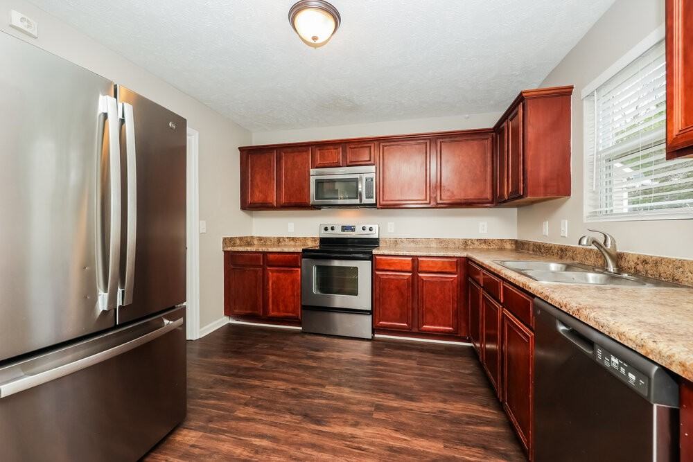 608 Elderberry Way - Photo 7 of 17