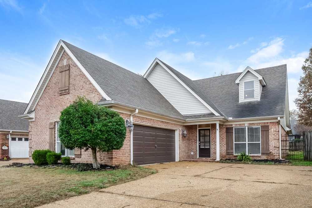 2644 Graystone Dr - Photo 4 of 17