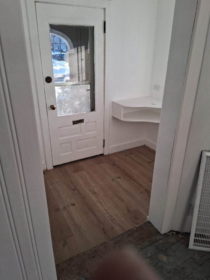 920 Fulton St - Photo 5 of 14