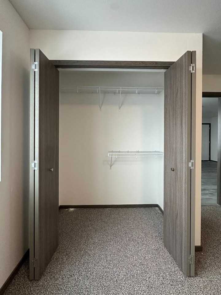 Solid Properties - Photo 2 of 10