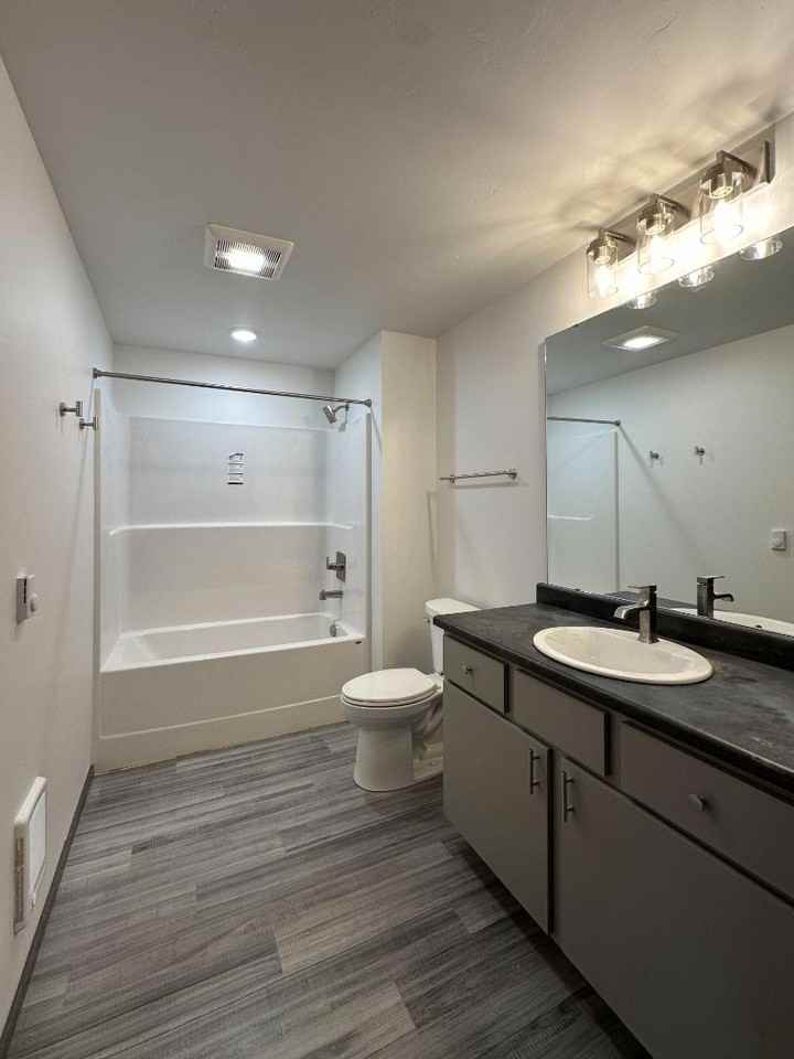 Solid Properties - Photo 6 of 10