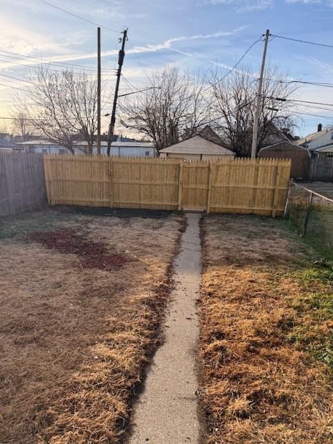 442 E Central Ave - Photo 4 of 23