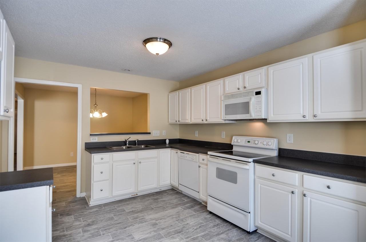 1148 Academic Drive #1 - Photo 3 of 8