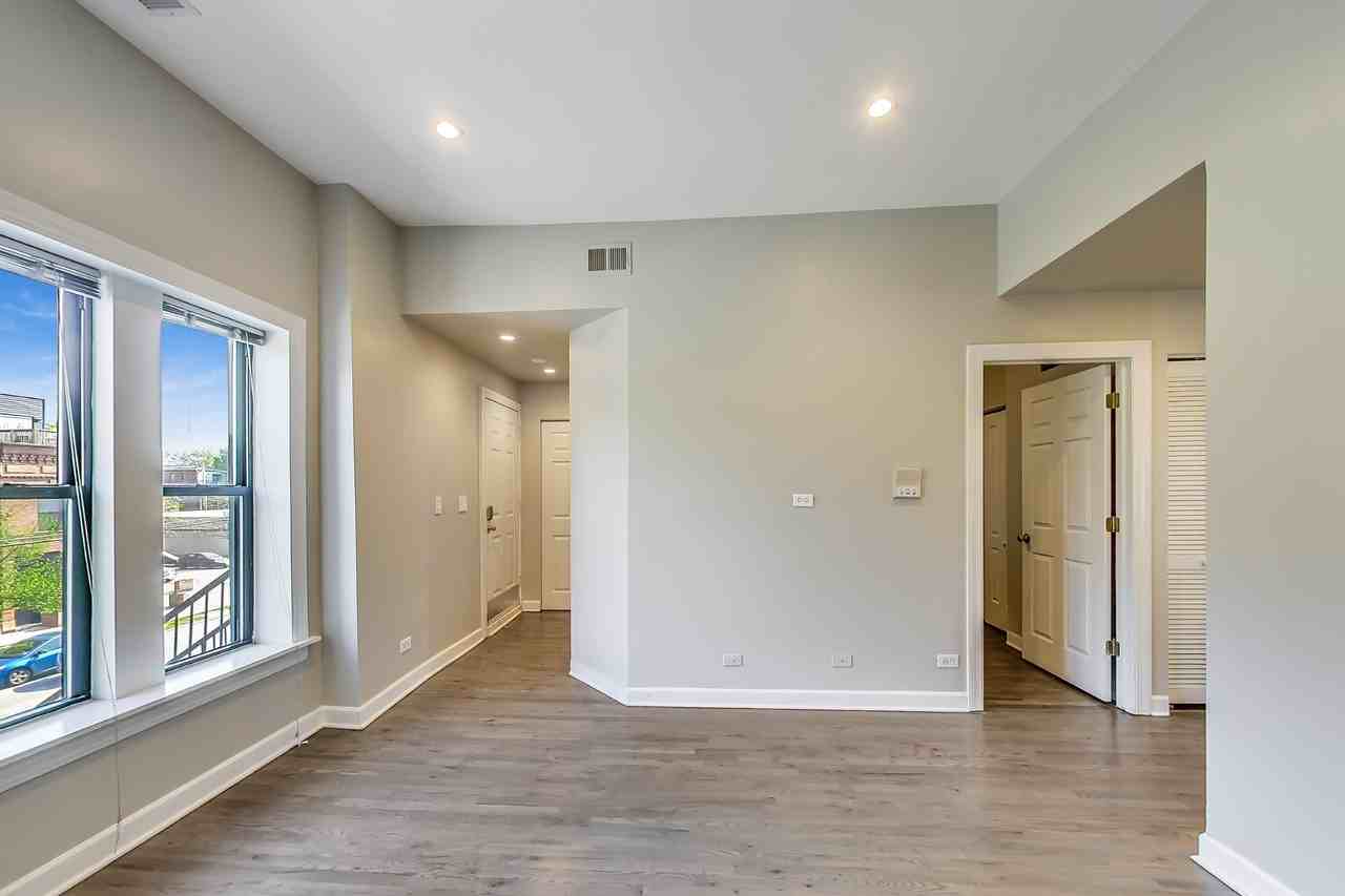 2709 West Chicago Avenue #2F - Photo 4 of 15