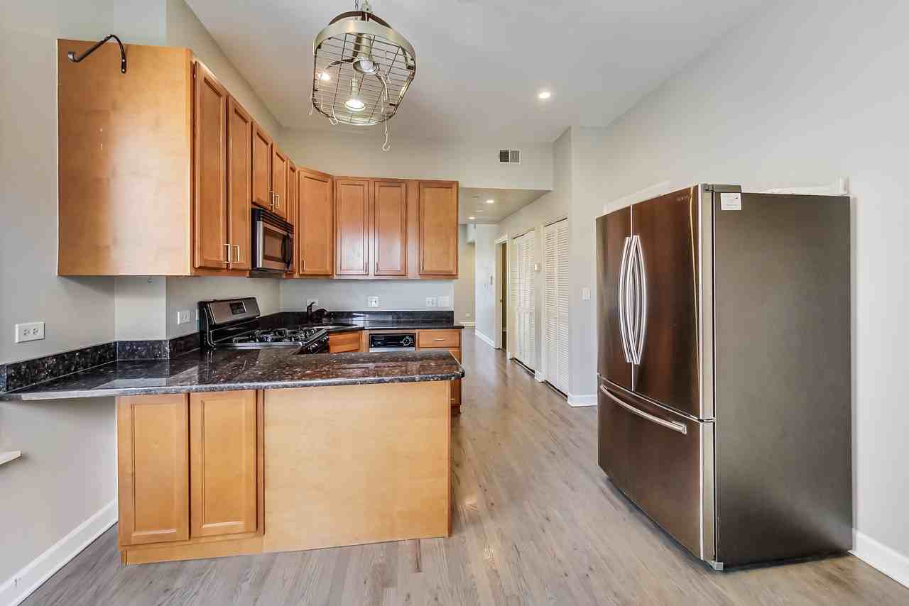 2709 West Chicago Avenue #2F - Photo 5 of 15