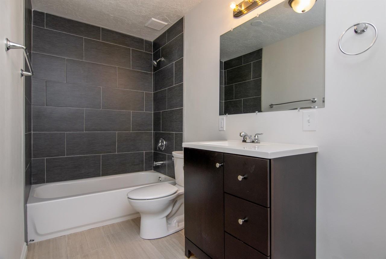 385 N 1300 W #B - Photo 7 of 12