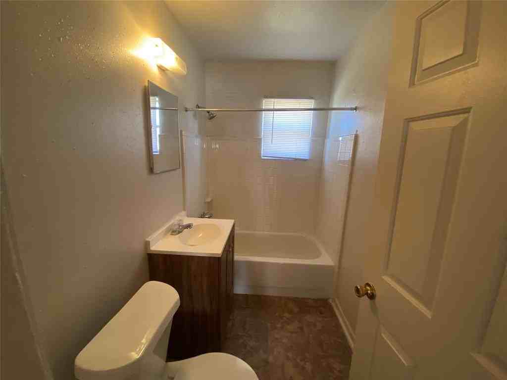9414 Heno Street #9414-07 - Photo 5 of 6