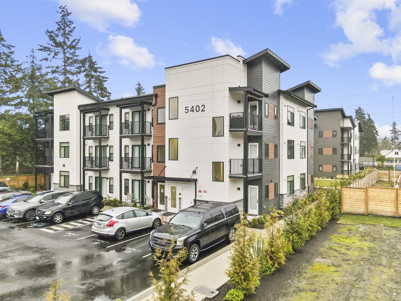 7721 The Meadowlark 7721 Dean St W - 105 #7721-105 - Photo 6 of 16