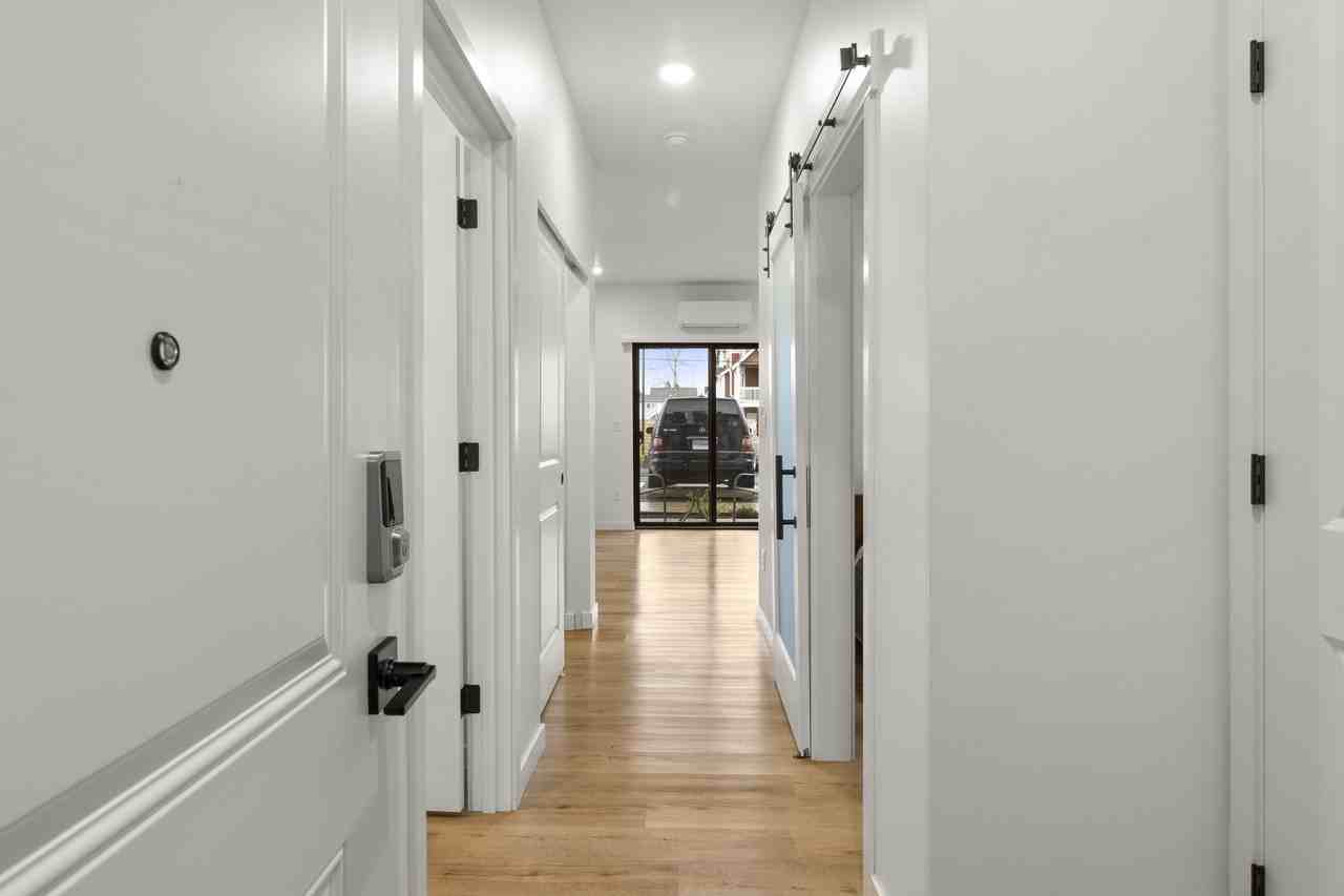 7721 The Meadowlark 7721 Dean St W  - 305 #7721-305 - Photo 2 of 39