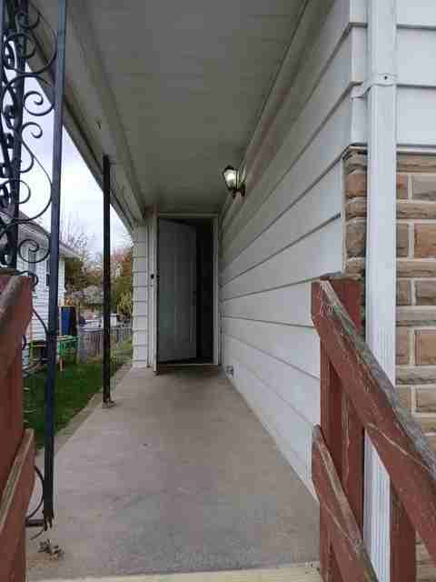 238 E Weber St - Photo 2 of 14