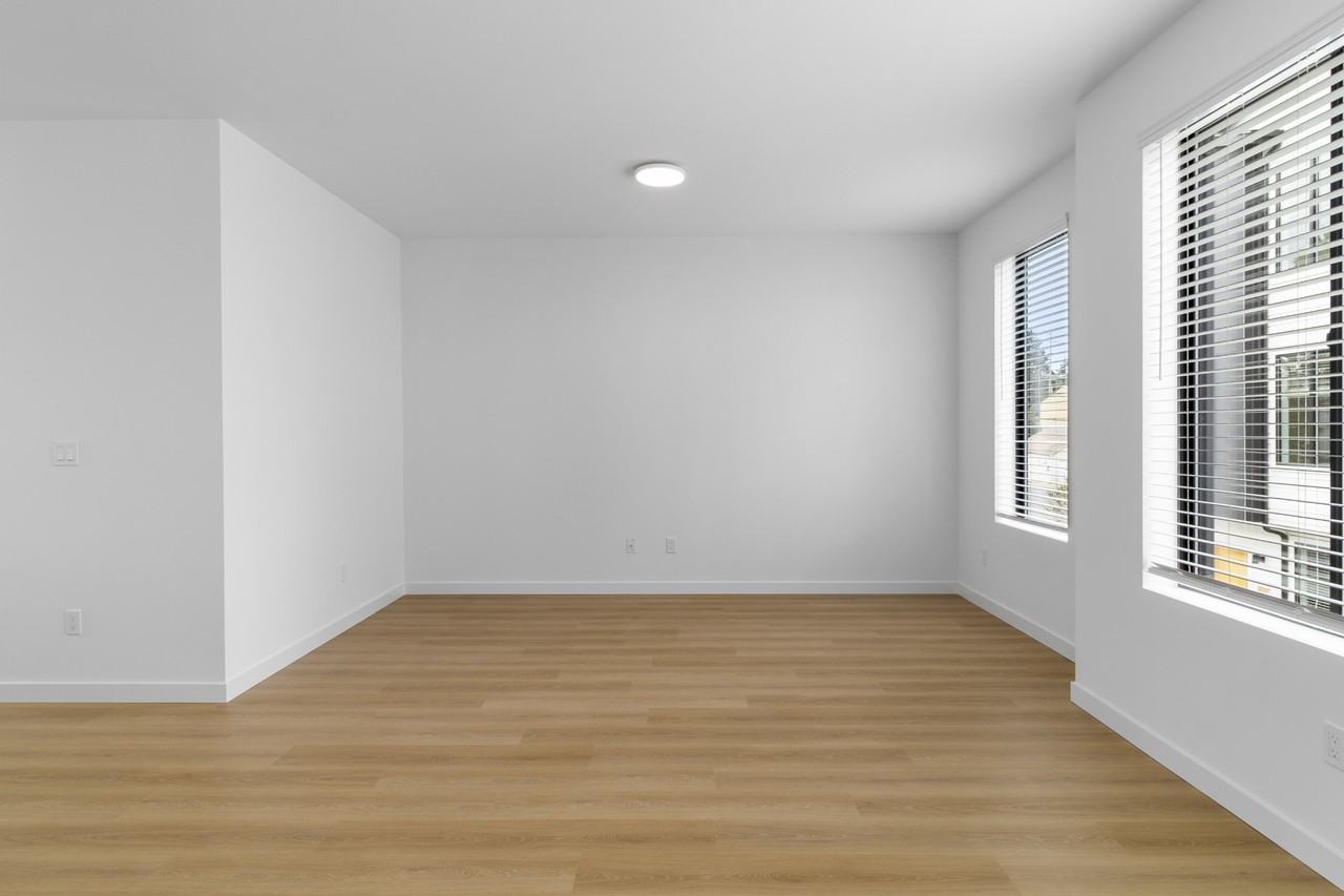 7515 Grange Avenue West #7515 - Photo 6 of 35