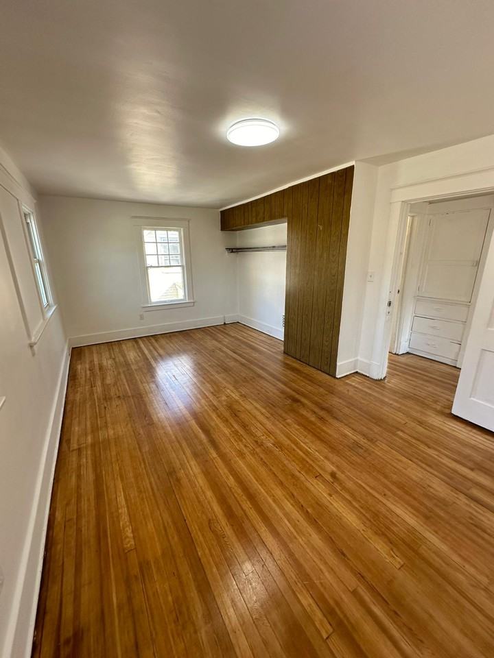 459 Idora Ave #118 - Photo 2 of 4