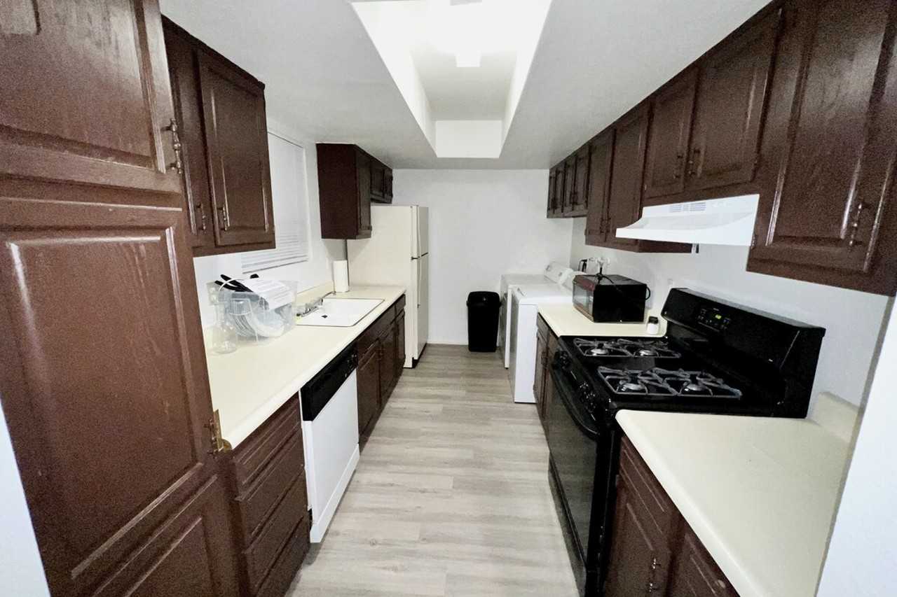 4650 Koval Lane #C - Photo 7 of 18