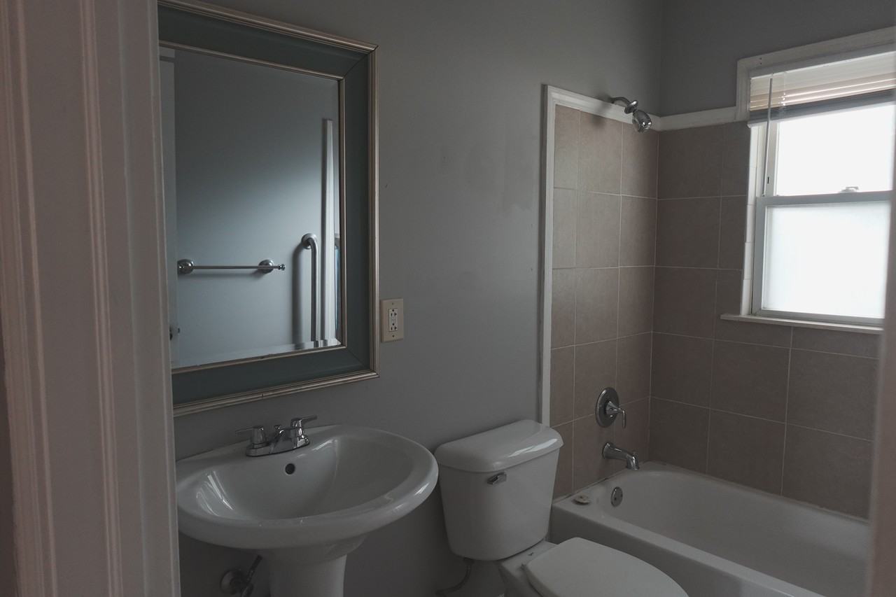 1697 London Ave #1 - Photo 6 of 14