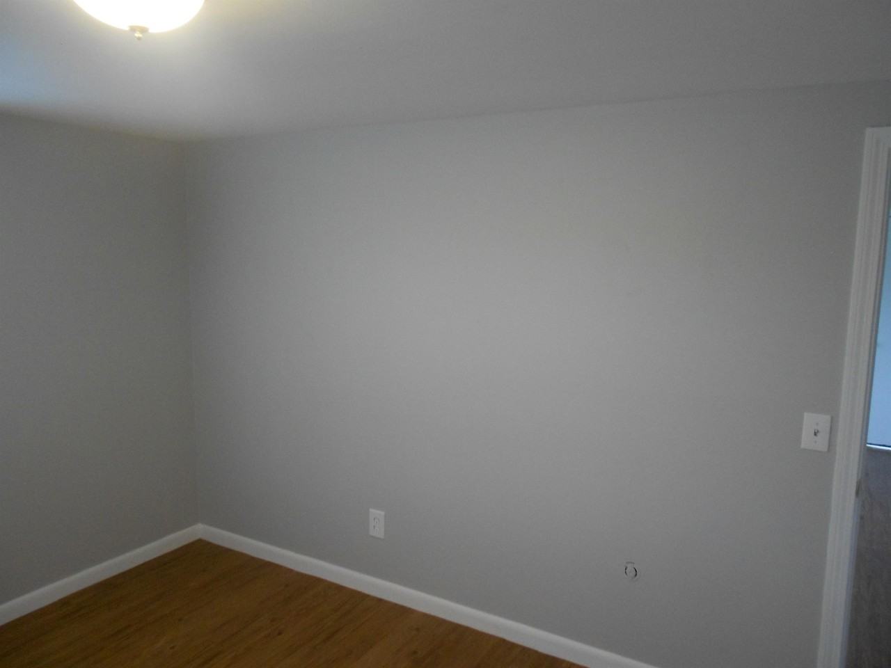 64 Center St #D1 - Photo 5 of 18