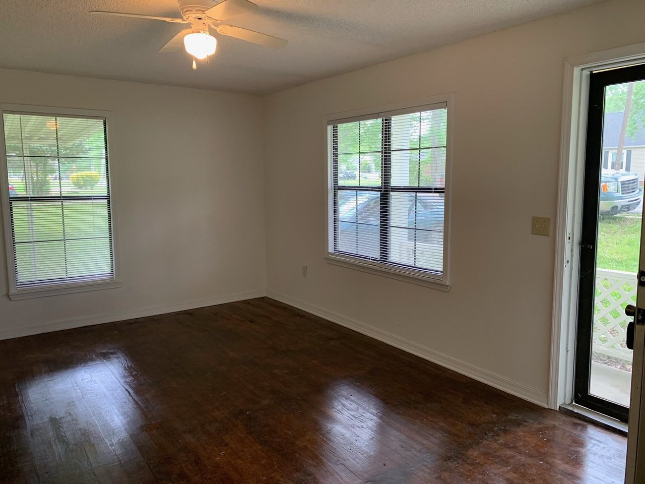 705 W Center St #1 - Photo 5 of 10