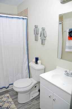 7436 7436 NW 10th Street-1a #36-1A - Photo 5 of 6
