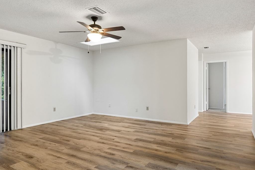 223 E Fern Dr #1 - Photo 2 of 18