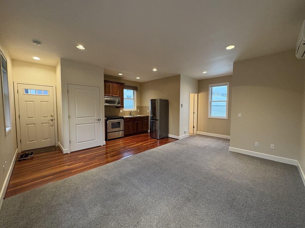 1926 Nw Overton St #1 - Photo 3 of 11