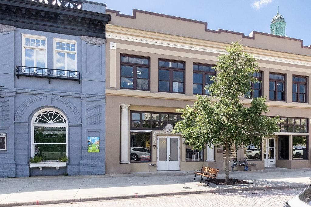 112 West Indiana Avenue #1 - Photo 2 of 36