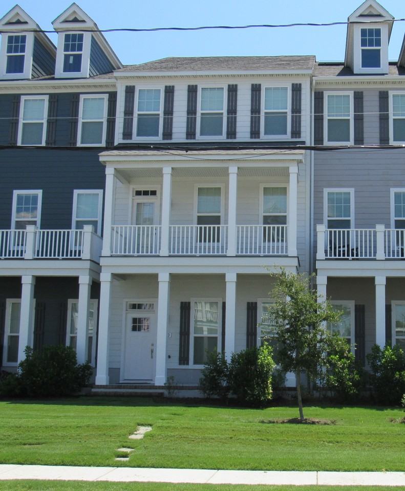 9570 21st Bay Street #1