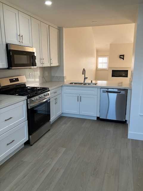 510 Island View Circle #1 - Photo 3 of 16