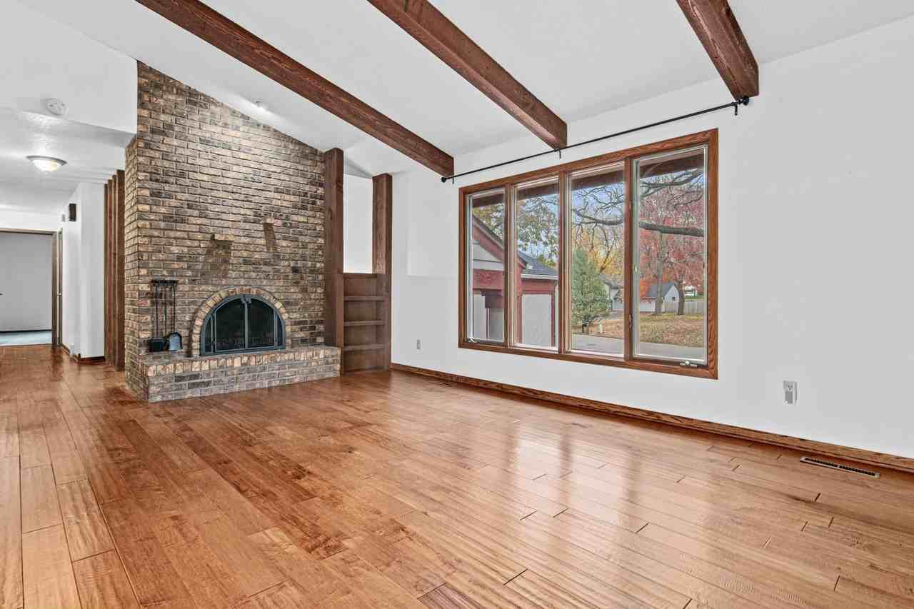 8481 142nd Street Ct #0 - Photo 4 of 28