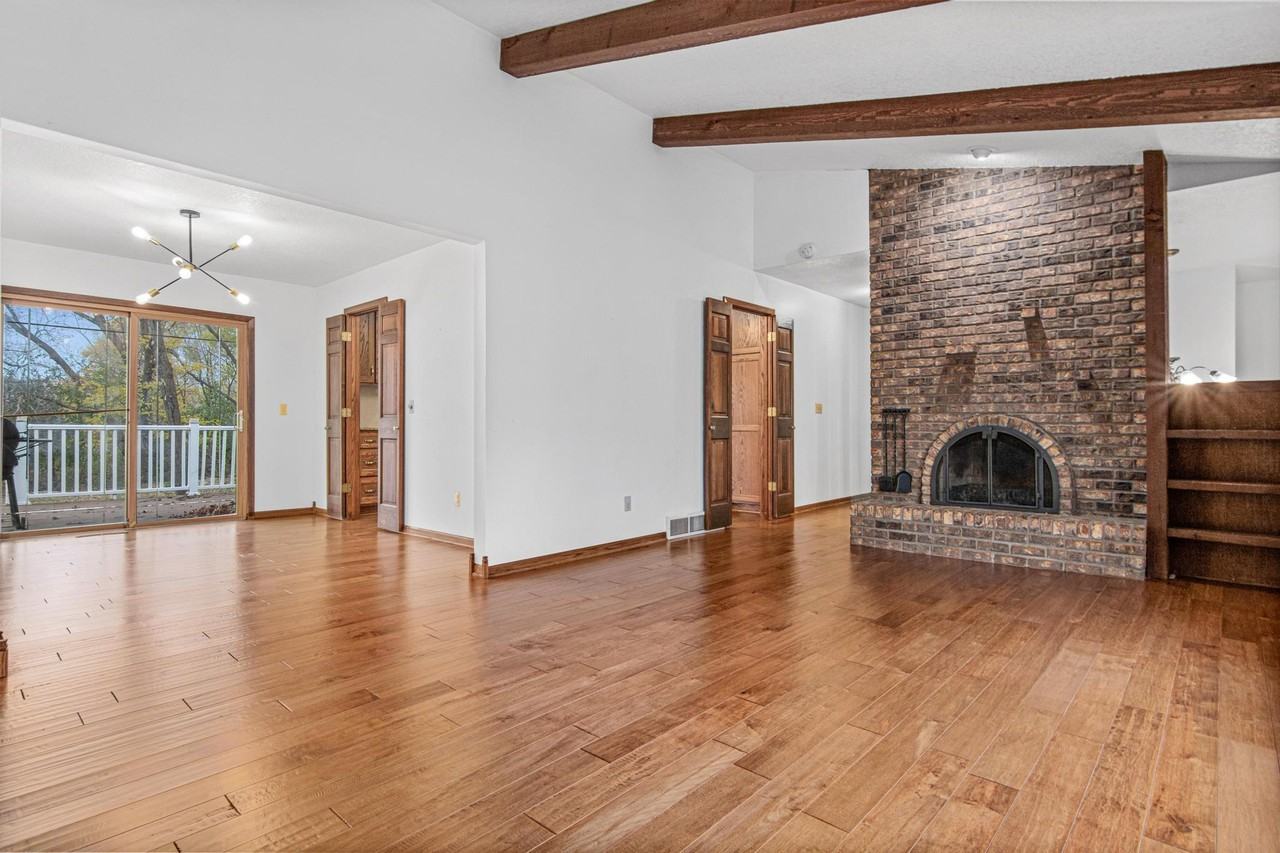 8481 142nd Street Ct #0 - Photo 5 of 28