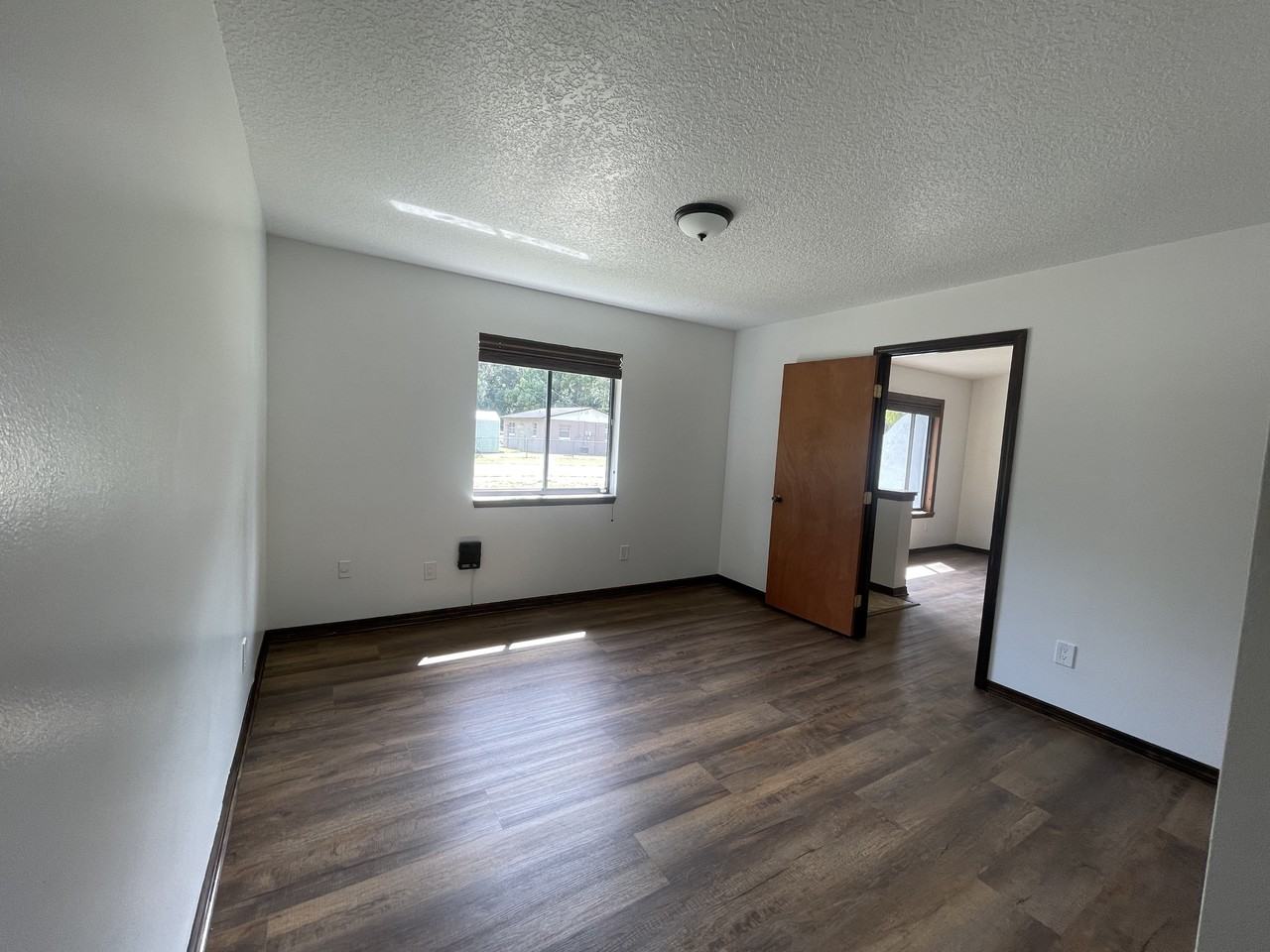 385 385 Harmony Way - 1 - 1 #1 - Photo 3 of 10