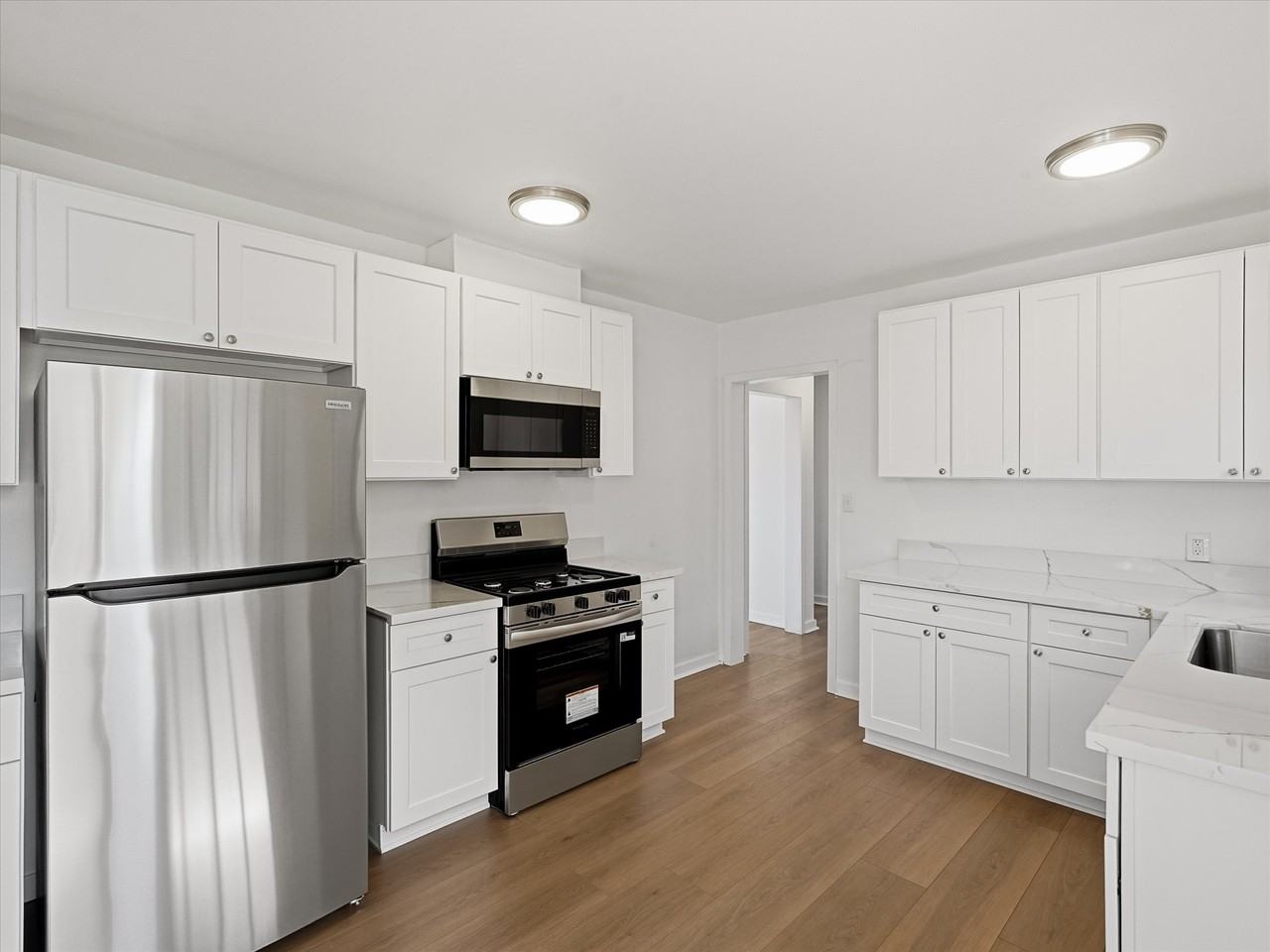 44734 Gadsden Avenue #44734 - Photo 5 of 18