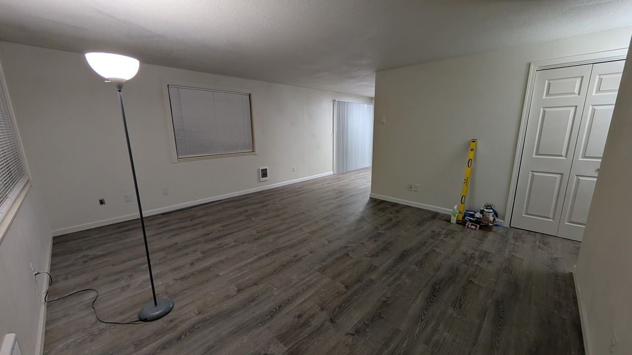 2912 R Street #1 - Photo 3 of 11