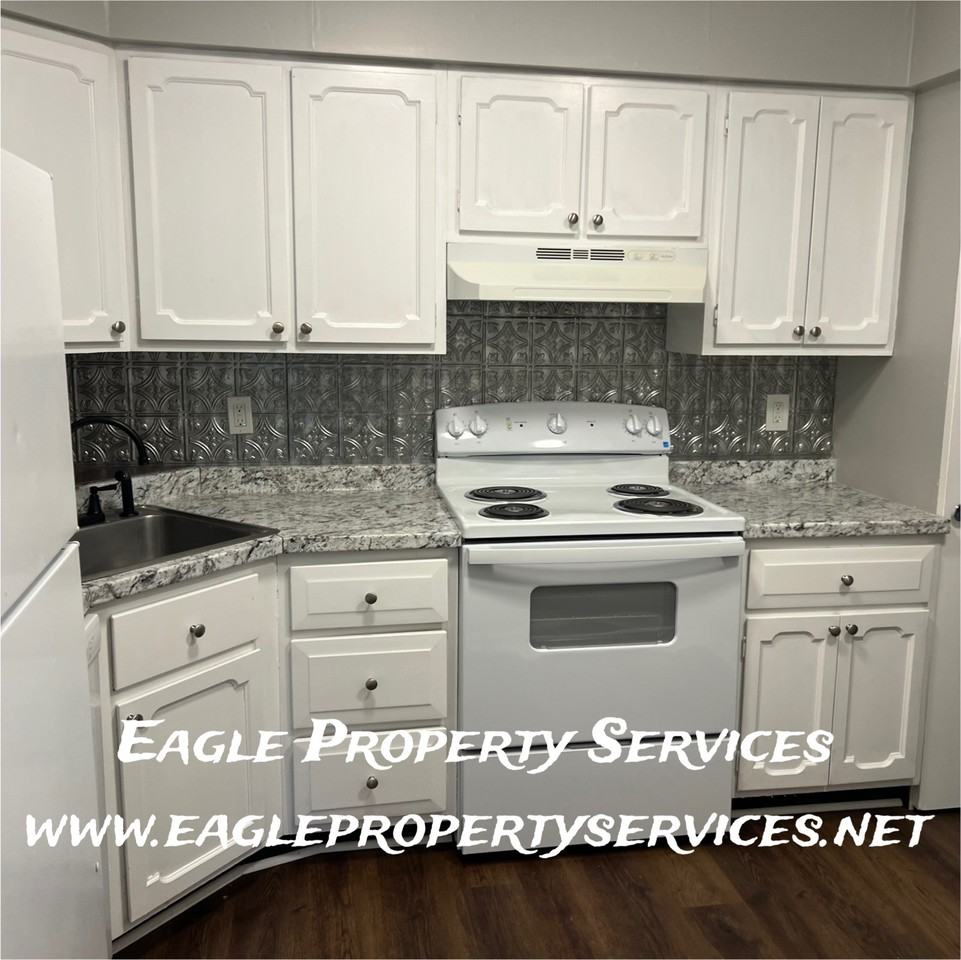 1814 Bridgewater Pl #A8 - Photo 3 of 10