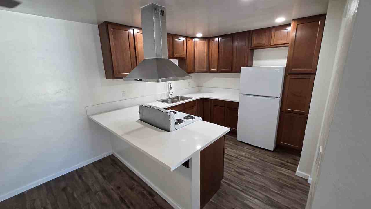 1304 1304 ROXANNE DRUnit 16 #16 - Photo 3 of 10