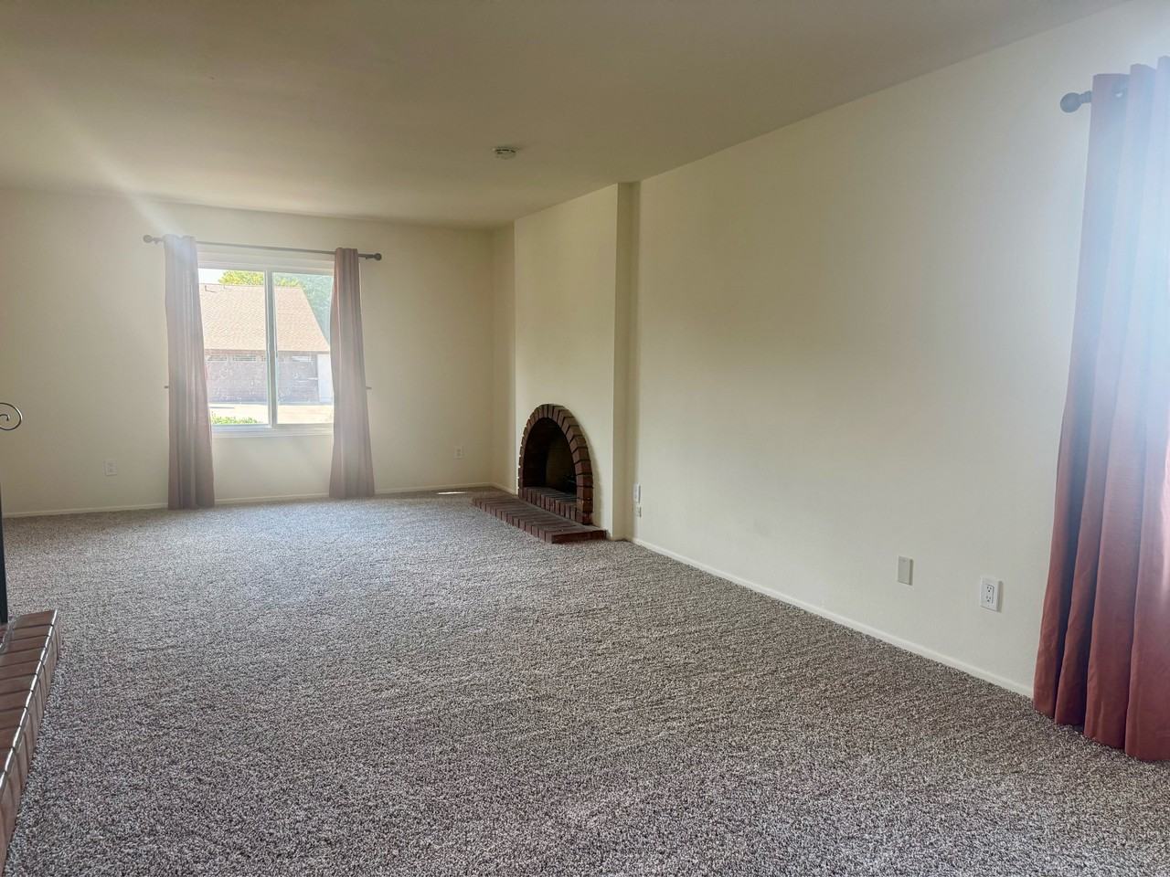 7697 Volclay Dr #1 - Photo 3 of 6