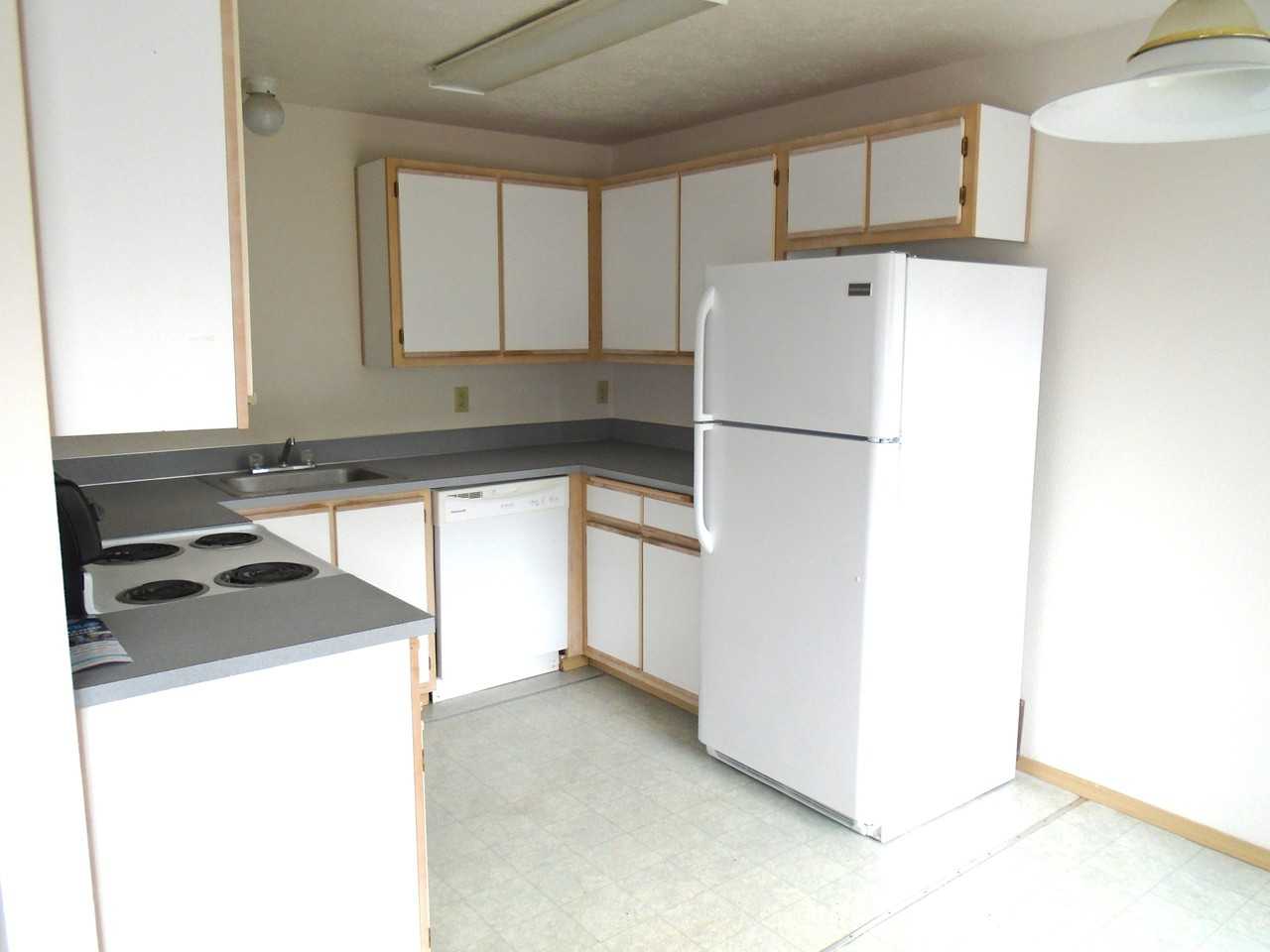 935 Church Street #935 - Photo 3 of 10