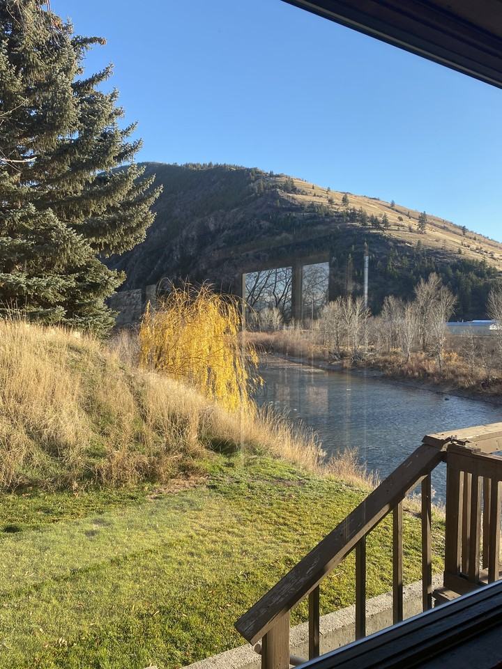 1033 East Broadway Street #1033 - Photo 2 of 26