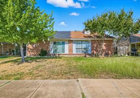 featured image of 4526 Carr Street #1