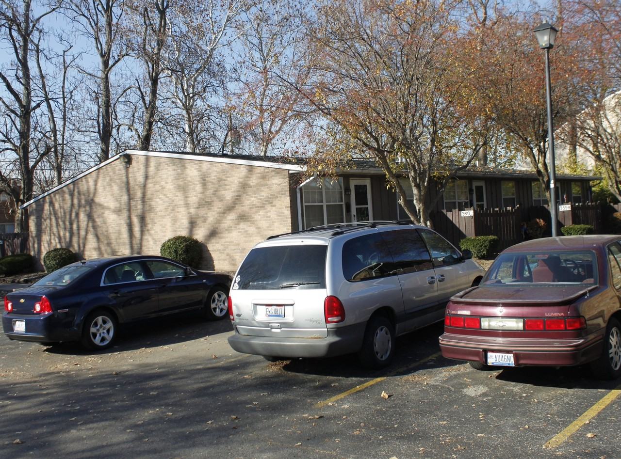 1157 1157 Farmhurst - 1 #1 - Photo 2 of 3