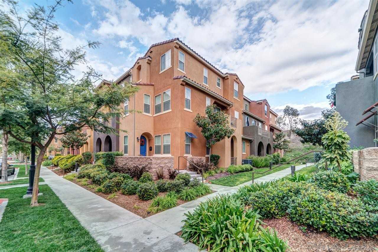 1862 Hazel Ct #1 - Photo 2 of 19